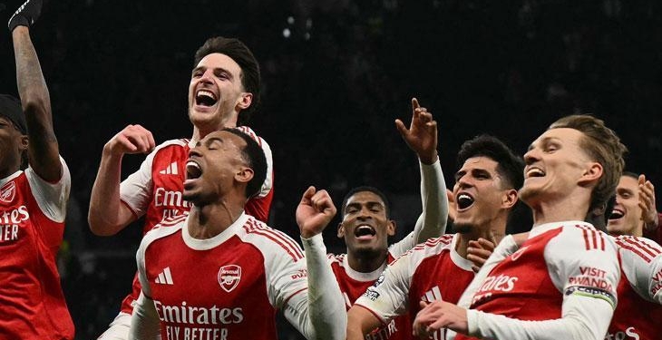 İngiltere Premier Lig’de Londra derbisini Arsenal kazandı
