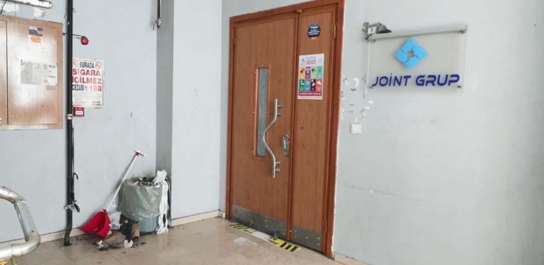 Kot atölyesinde kriz! Zam isteyen 60 işçi ücretsiz izne çıkarıldı: 15 günde iş yeri yok oldu