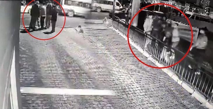 Küçükçekmece’de sokak ortasında dehşet: Polis memuru ve eşi darp edildi