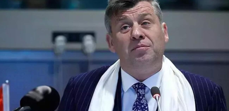 Metin Şentürk’ten ‘Laiklik’ bildirisine sert tepki: ‘Utanmıyor musunuz?’