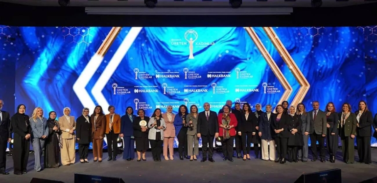 Ödüller sahiplerini buldu: Halkbank’tan üreten kadına 125 milyar liralık finansman!