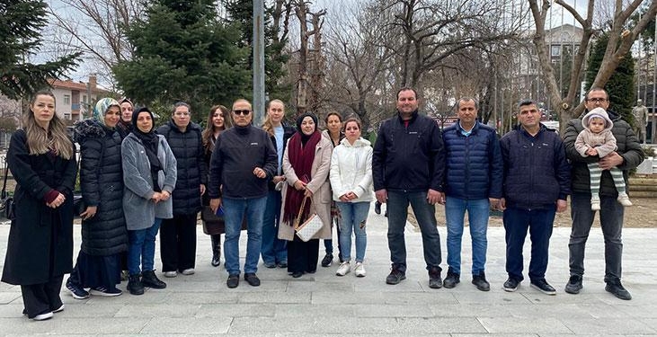 Okul tuvaletinde kamera krizi! Görevden alınan müdür için veliler valiliğin kapısını çaldı