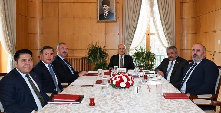 Şiddeti reddeden örgüt mensupları için yasa önerisi: Hedef toplumla bütünleşme olmalı