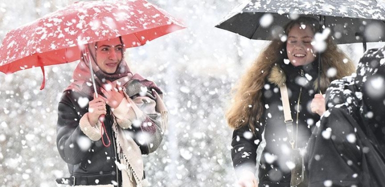 Son dakika… Meteoroloji haritayı güncelledi! Sıcaklık 10 derece düşecek: İstanbul dahil yeniden kar geliyor