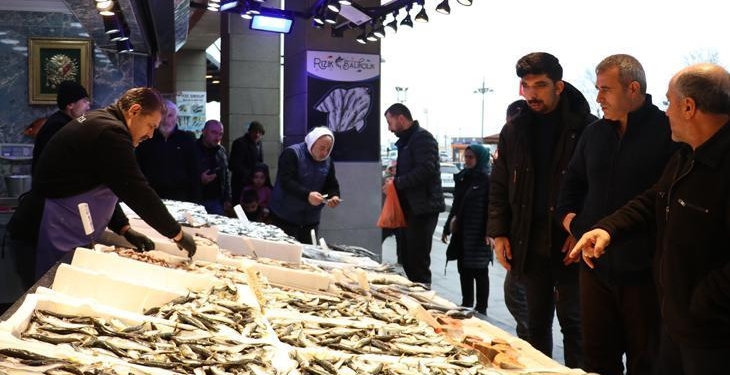 Trabzon’da ramazanda balığa balığa ilgi sürüyor
