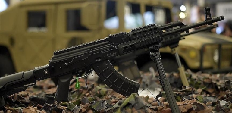 Türk savunma sanayisi “SARSILMAZ” ürünleriyle Suudi Arabistan’da