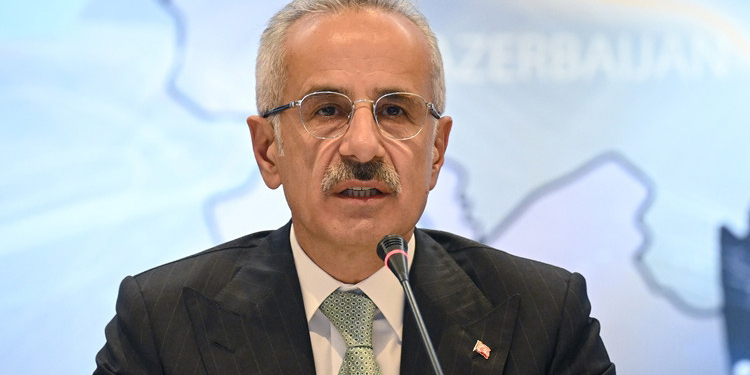 Bakan Uraloğlu: Lacivert yol, büyük bir fırsat sunmaktadır